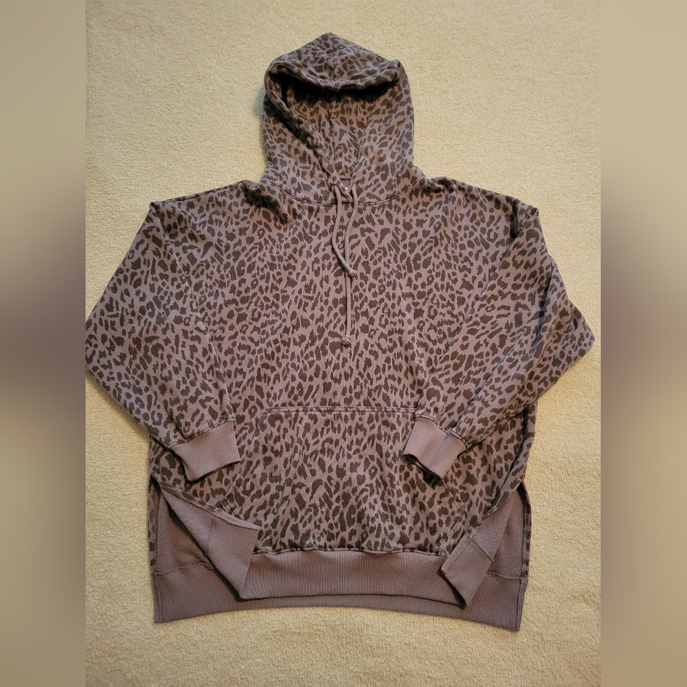 American Eagle Pullover- Small (oversized)